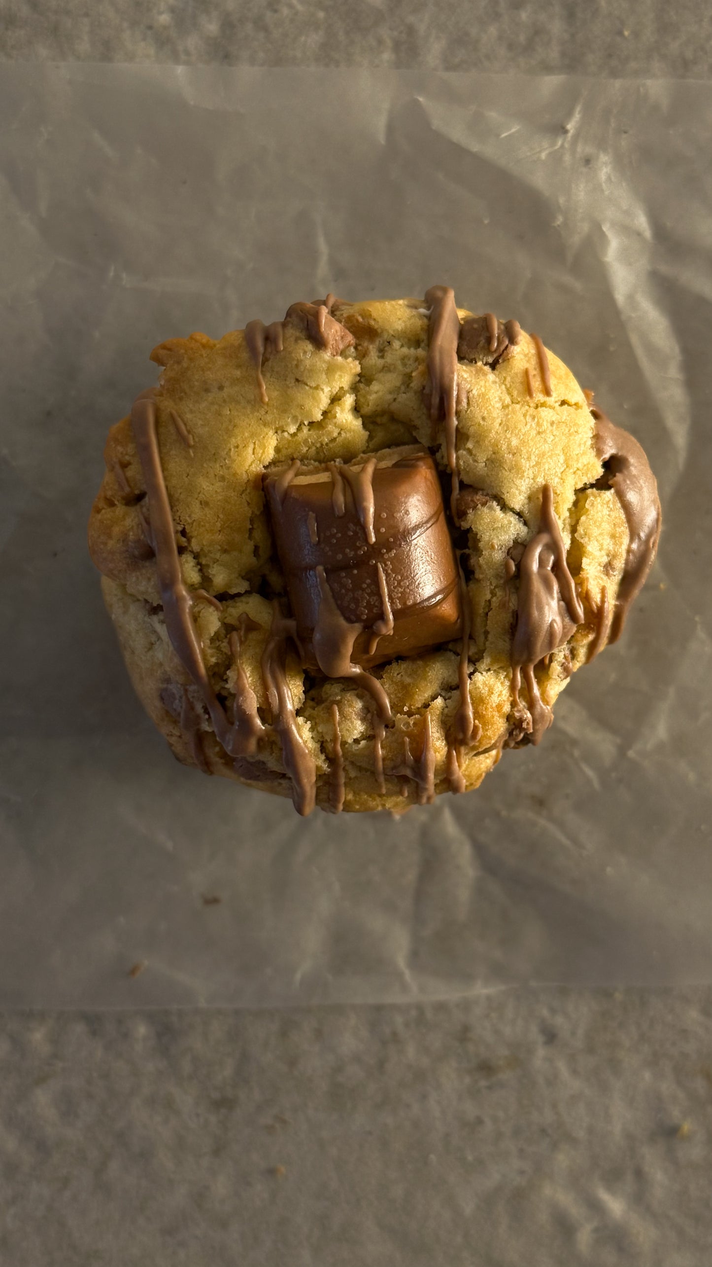 KINDER BUENO CREAM SANDWICH